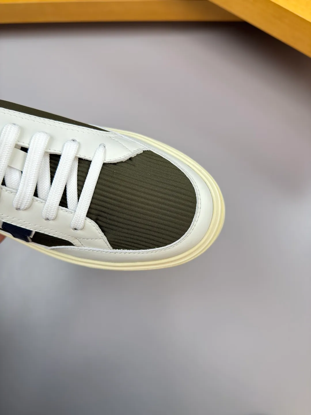 Men's men's shoes 💰420 [New style] 🏃‍♂️🏃‍♂️[ Ferragamo] Ferragamo - High-end quality original order·Casual sports shoes - Upper: 🔝Nappa calfskin, suede calfskin, shoe body. Sewing brand totem, tongue air pressure brand logo - Inner: water-dyed cowhide - Outsole: ultra-light TPU foam rubber; molded outsole -Ultra-high quality control and fine workmanship: outstanding (high-end, extravagance, grade) -Size: 38-45 (46, can be customized)